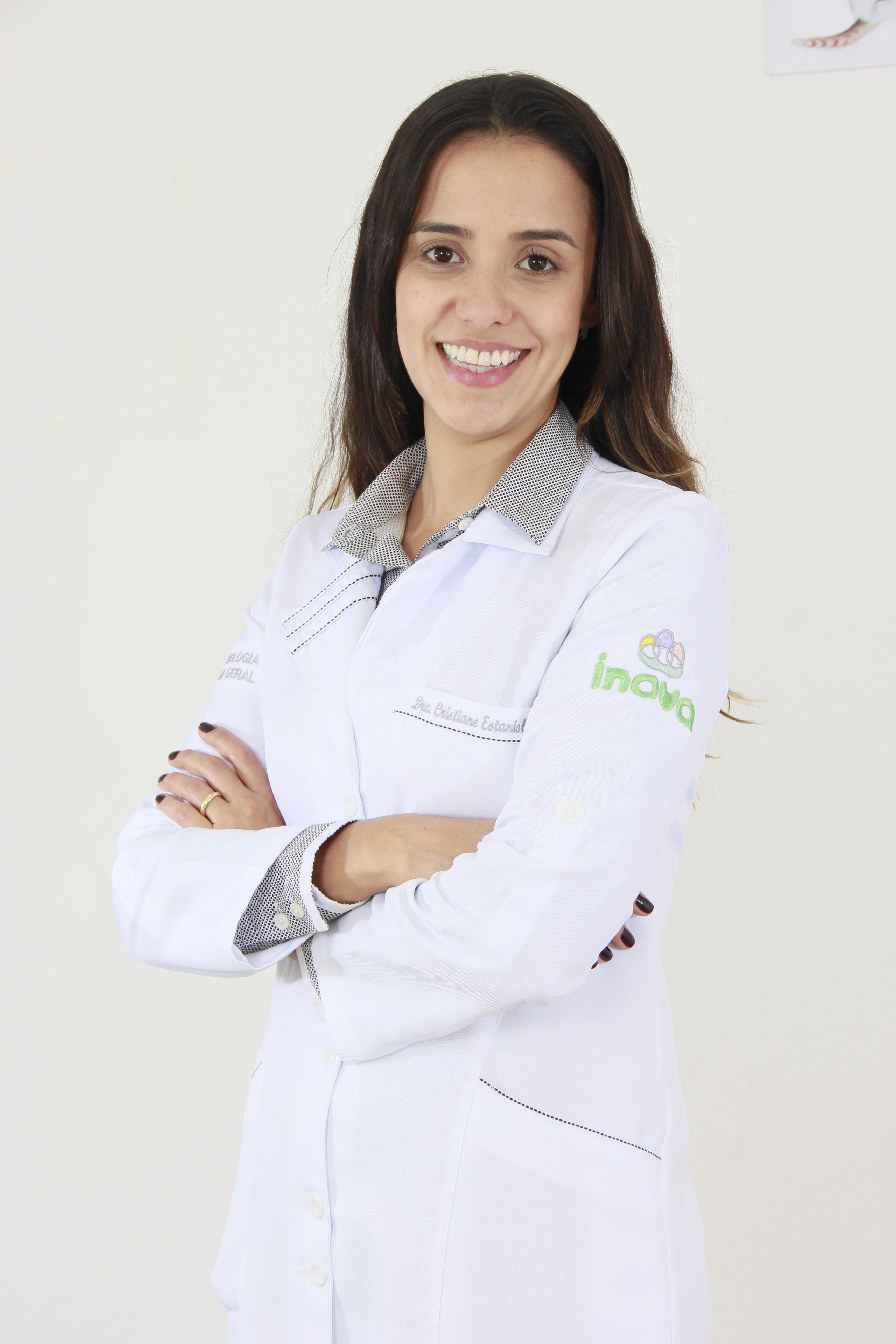 Dra. Cristiane Estanislau